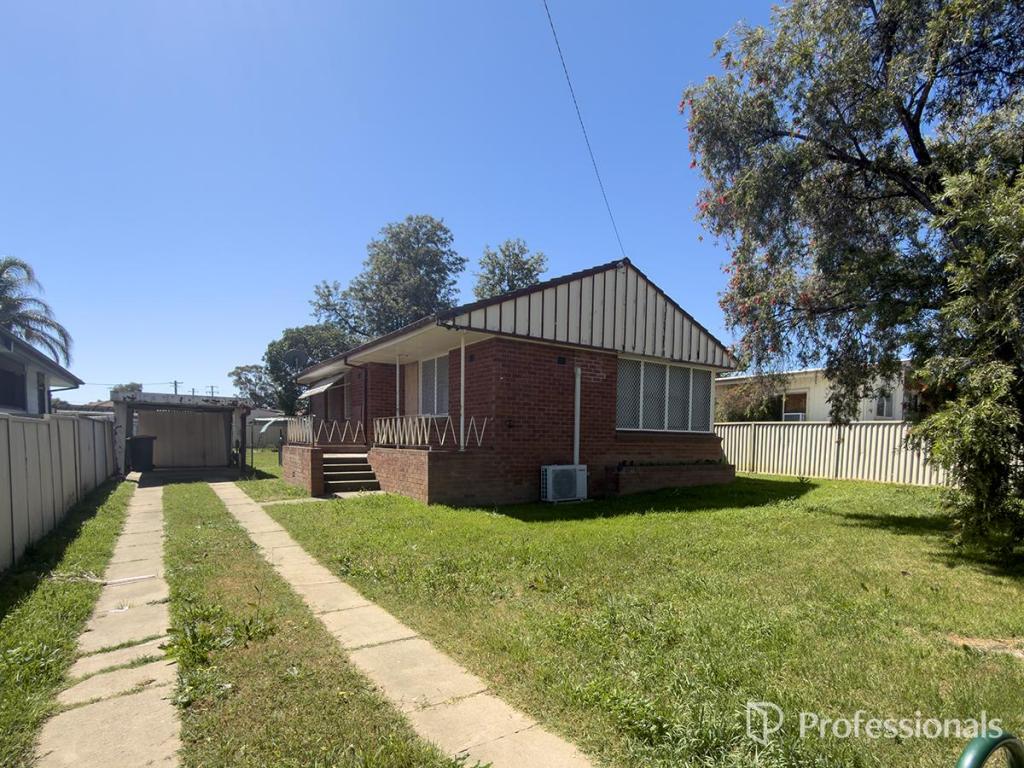 11 Cossa St, West Tamworth, NSW 2340