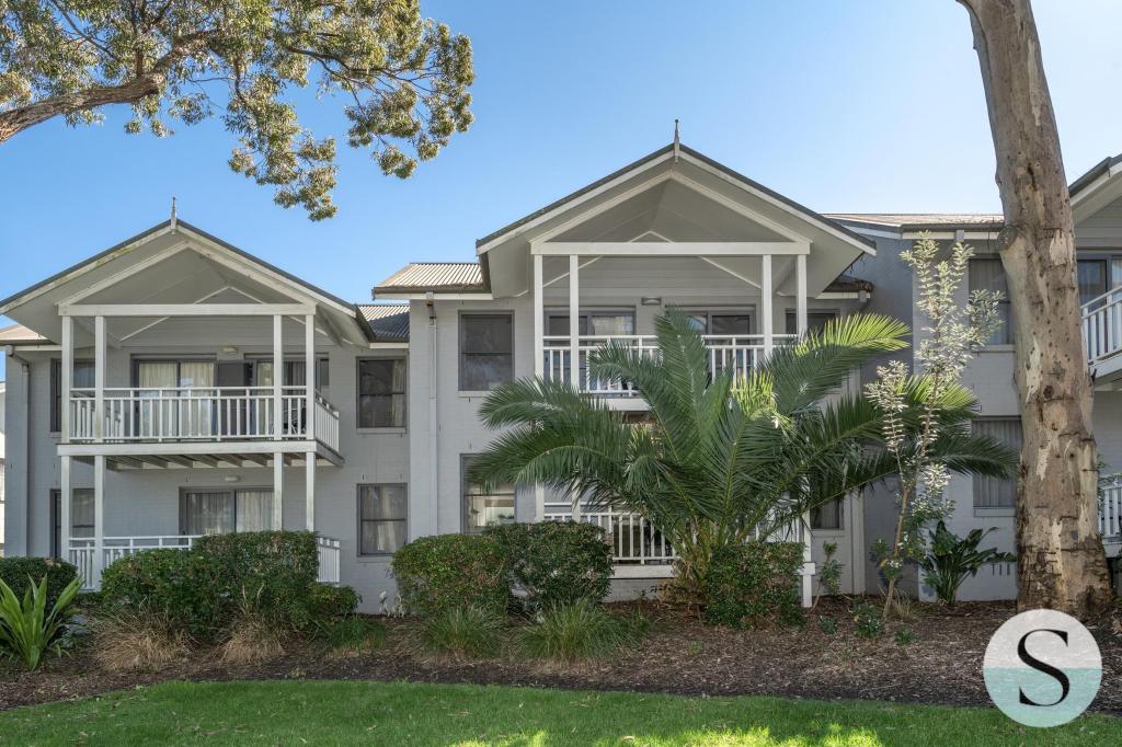 425 Currawong Cct, Cams Wharf, NSW 2281