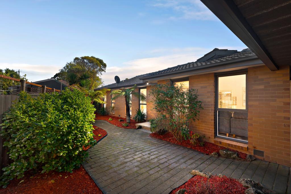 3 Emora Ct, Frankston, VIC 3199