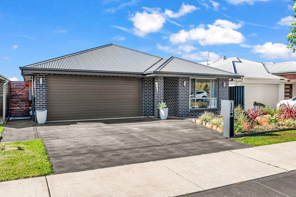 42 Grand Pde, Rutherford, NSW 2320