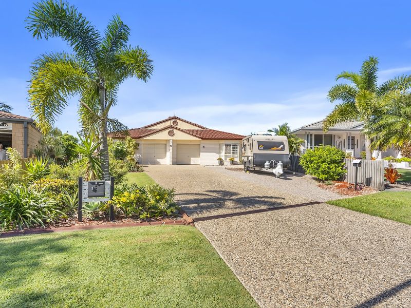 1/60 Headsail Dr, Banksia Beach, QLD 4507