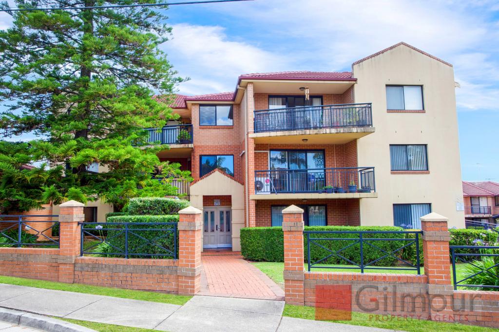 10/49 Dobson Cres, Baulkham Hills, NSW 2153