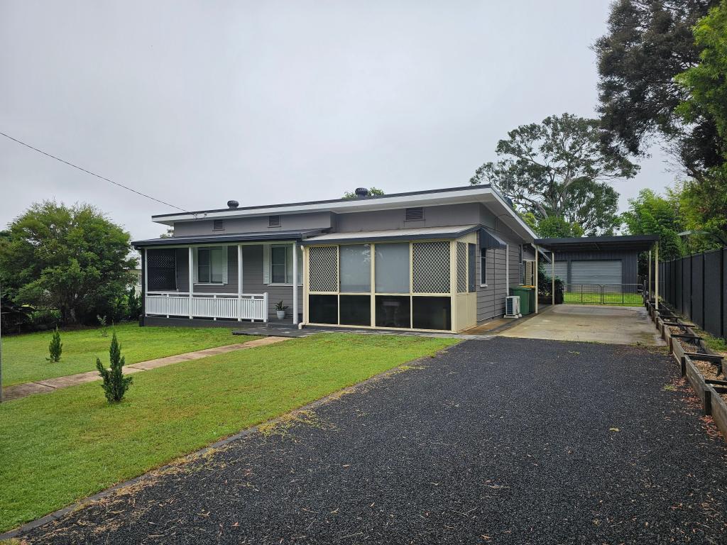 32 South St, Crows Nest, QLD 4355