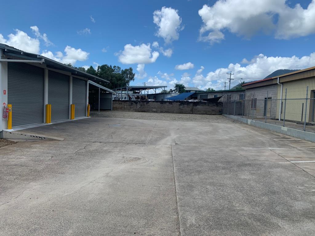 9 COMMERCIAL PL, EARLVILLE, QLD 4870