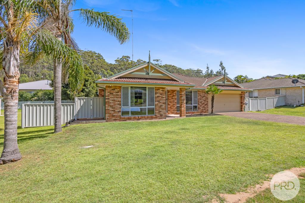 65 Bagnall Beach Rd, Corlette, NSW 2315