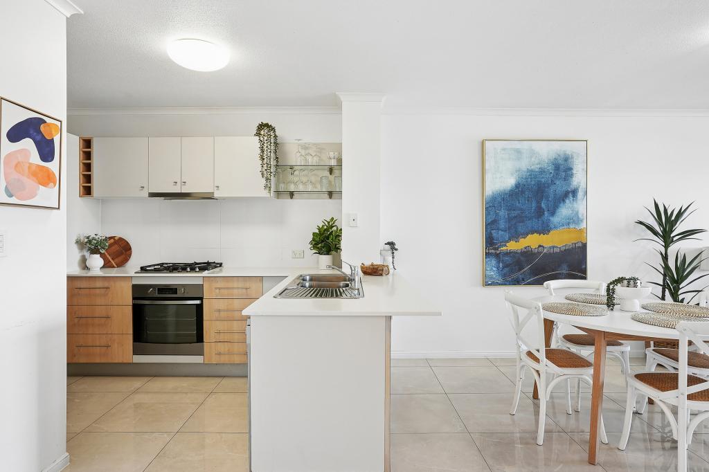 25/11-17 STANLEY ST, TOWNSVILLE CITY, QLD 4810