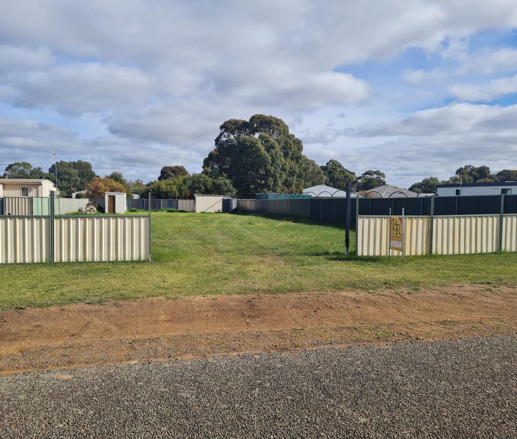 135 Fifth Ave, Kendenup, WA 6323