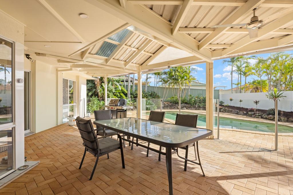 26 Pearson Cl, Arundel, QLD 4214
