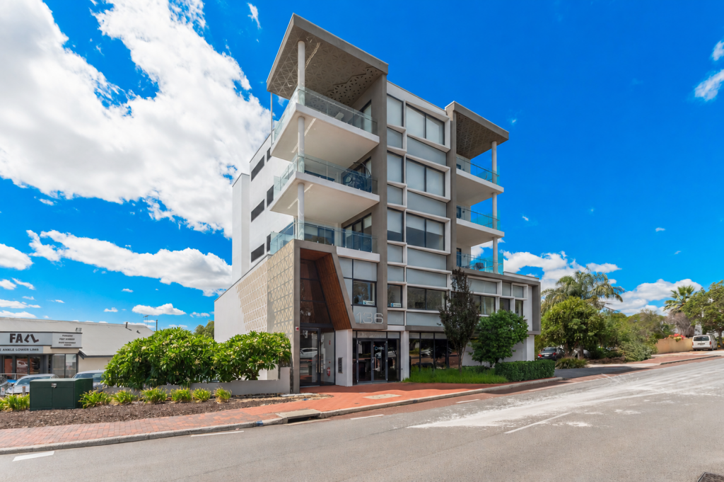 303/136 Riseley St, Booragoon, WA 6154