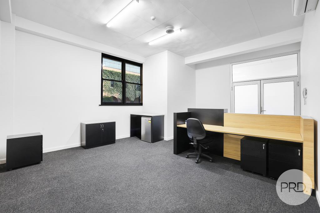 GROUND FLOOR SUITE 4, 179 MARIUS STREET, TAMWORTH, NSW 2340