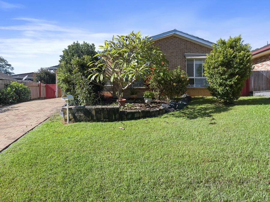 1 Basswood Ct, Coffs Harbour, NSW 2450