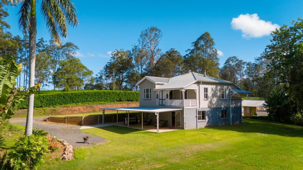 4 Kinen Lane, Canina, QLD 4570