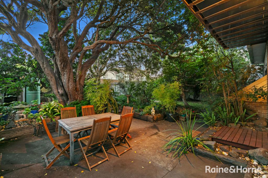 36 Queen St, Seaholme, VIC 3018