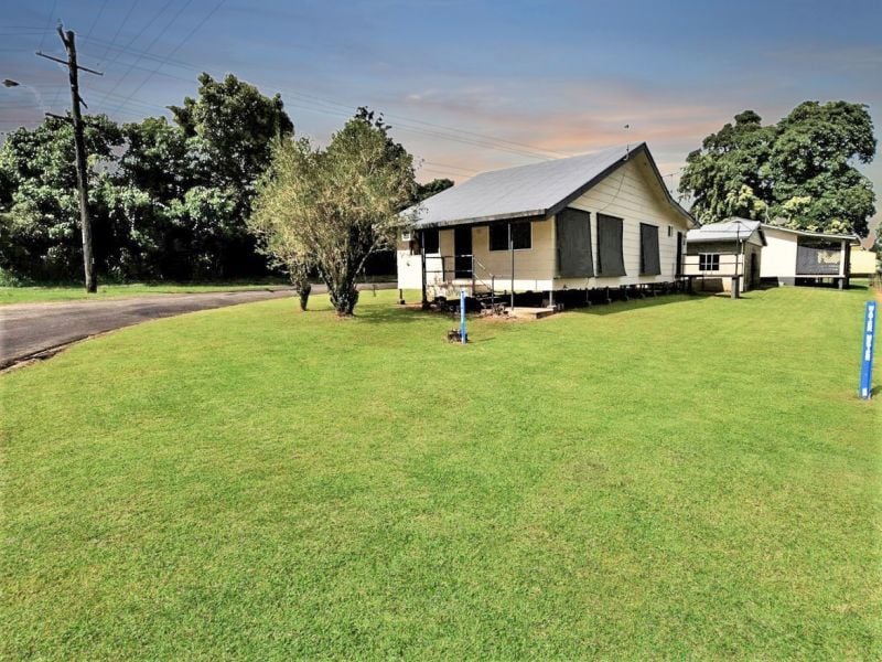 27 Trower St, Tully, QLD 4854