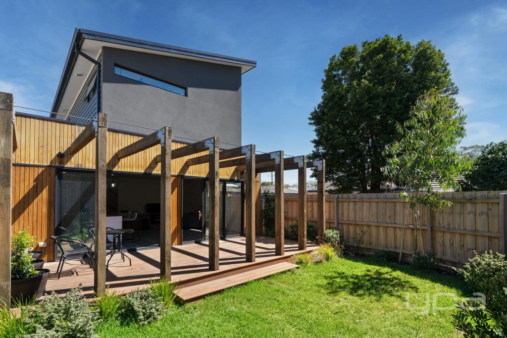 2/107 Salmon St, Hastings, VIC 3915