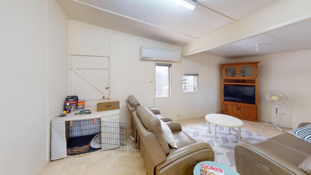 36 Prince Charles Ave, Seaforth, QLD 4741