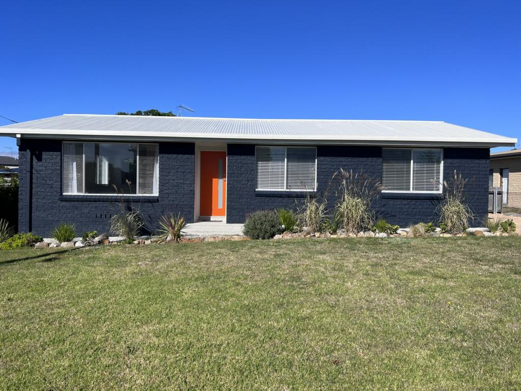4 Byatt Ct, Scamander, TAS 7215