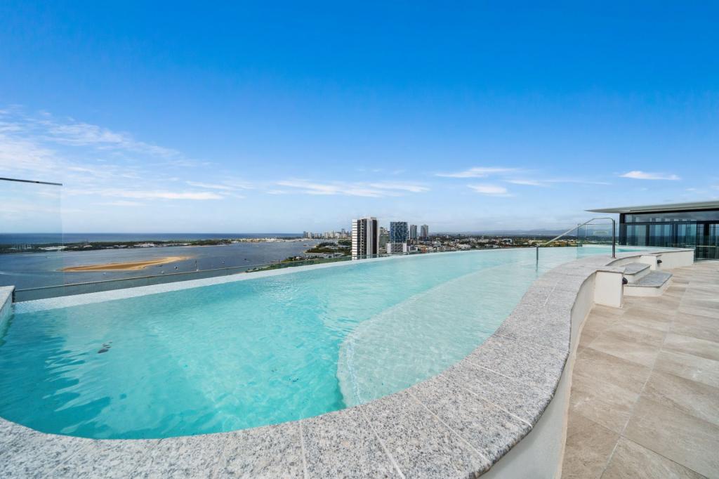 704/180 MARINE PDE, LABRADOR, QLD 4215