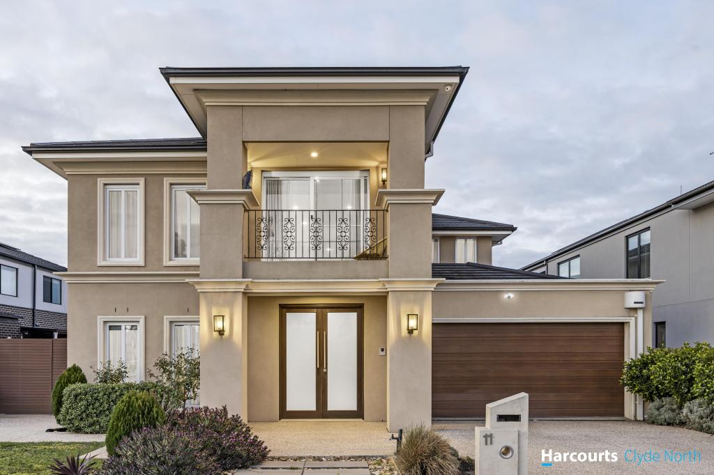 11 Fitzwilliam Cct, Clyde North, VIC 3978