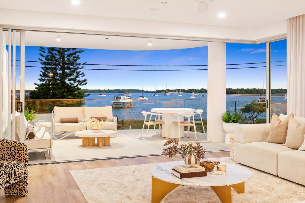 1/536 Marine Pde, Biggera Waters, QLD 4216