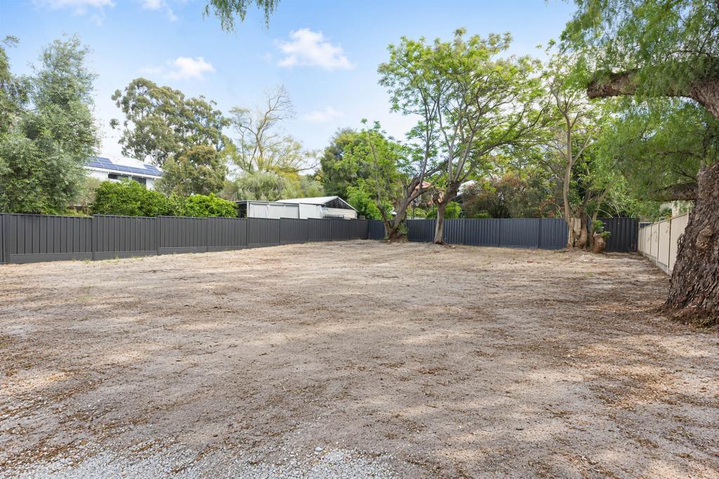 71A CANTERBURY TCE, EAST VICTORIA PARK, WA 6101