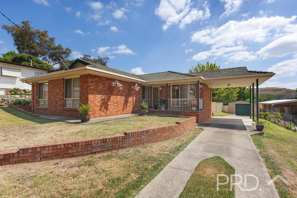 98 Lynch St, Adelong, NSW 2729