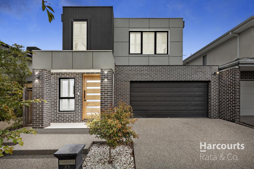 21 CALVERT PL, POINT COOK, VIC 3030