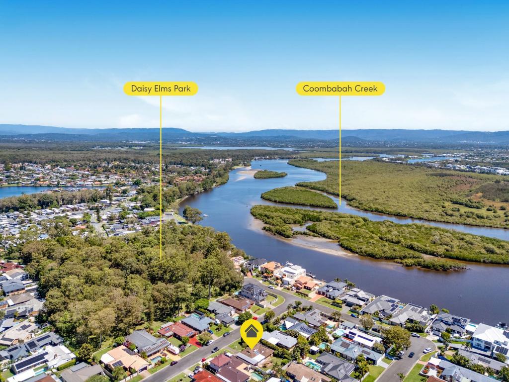 11 Lakefield Cres, Paradise Point, QLD 4216