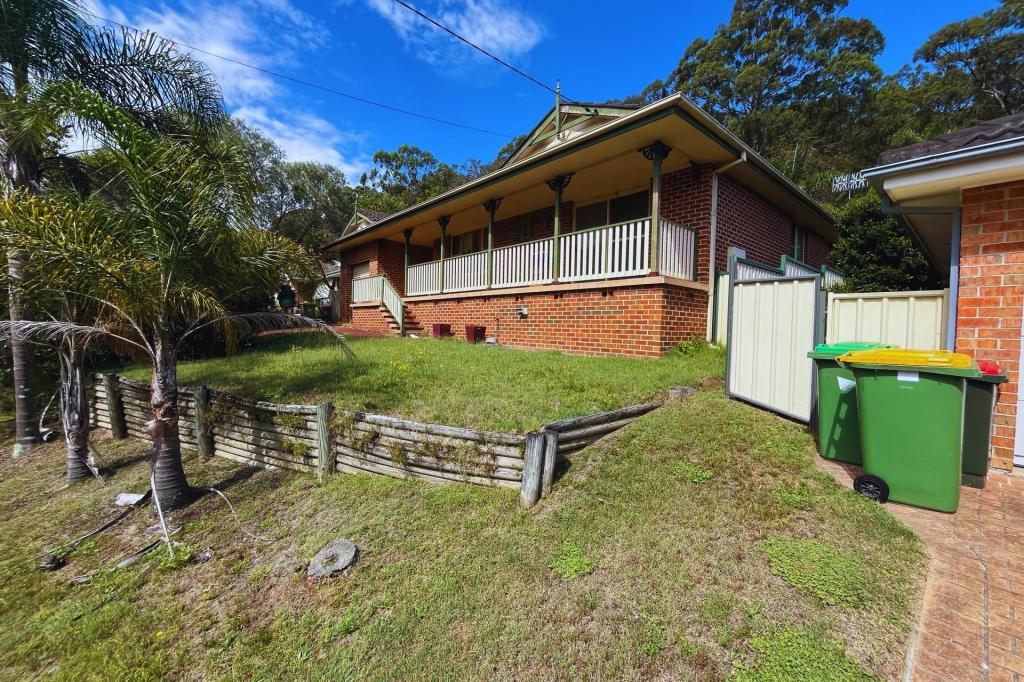 8 Shoalhaven Dr, Woy Woy, NSW 2256