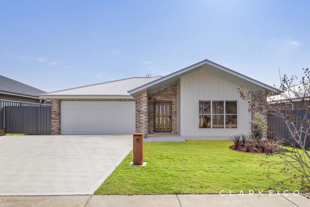 11 Waterworks Rd, Rutherford, NSW 2320