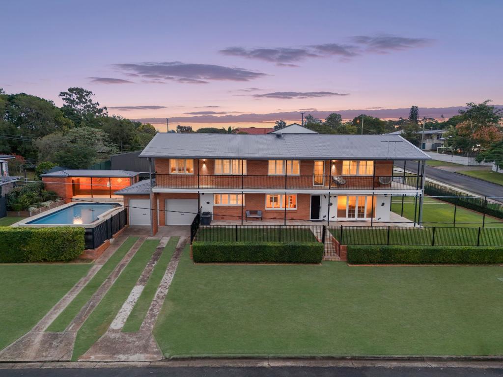 23 Lloyd George St, Eastern Heights, QLD 4305