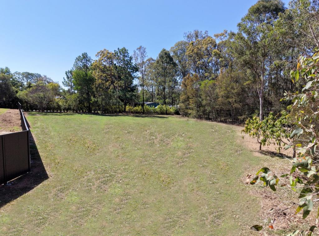 80 Mackney Rd, Upper Caboolture, QLD 4510