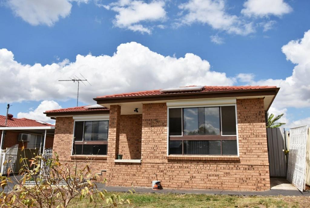 10 Janacek Pl, Bonnyrigg Heights, NSW 2177