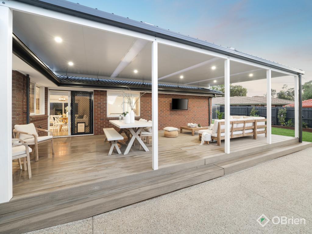 8 Maplewood Ct, Carrum Downs, VIC 3201