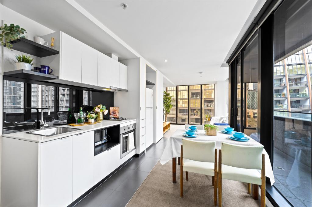 1112/7 Katherine Pl, Melbourne, VIC 3000