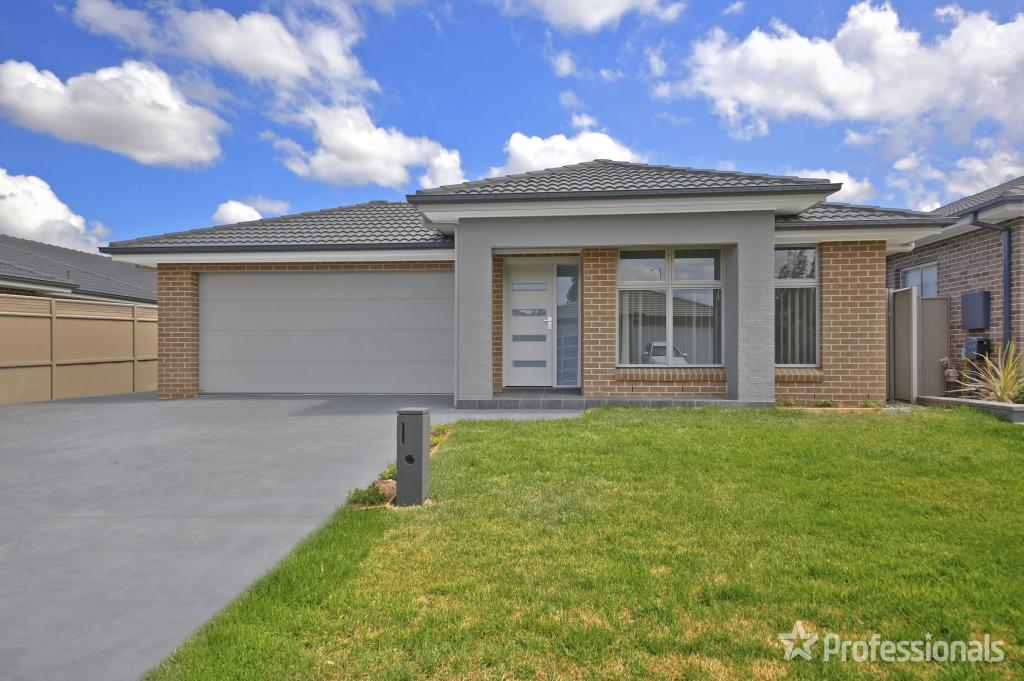 9 MILLMAN RD, SPRING FARM, NSW 2570