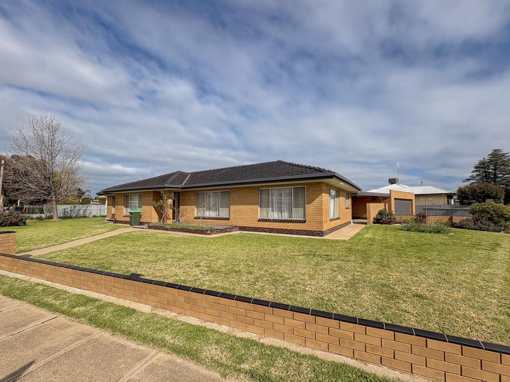 54 Murlong St, Swan Hill, VIC 3585