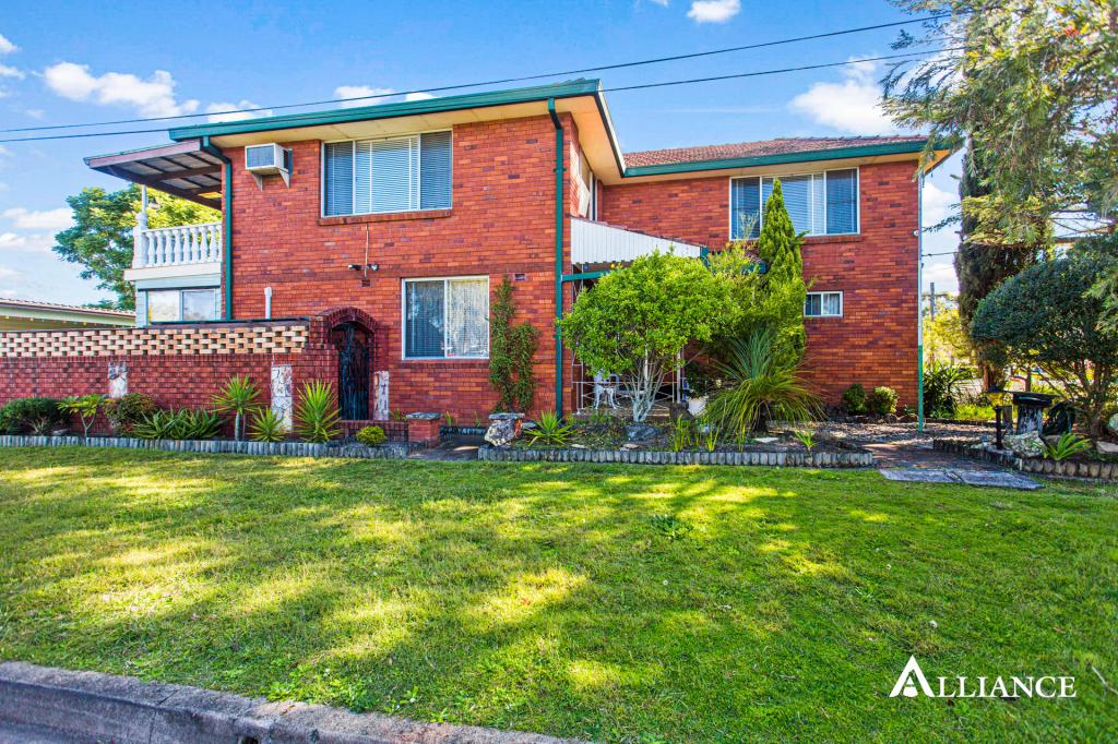 20 Kelvin Pde, Picnic Point, NSW 2213