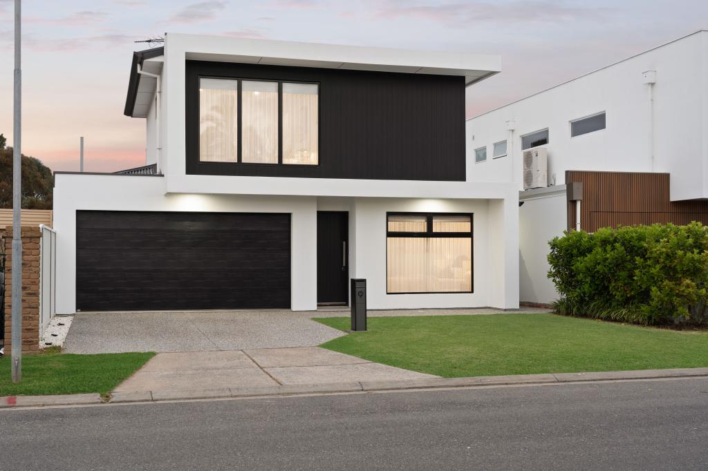 9 Newton St, Grange, SA 5022