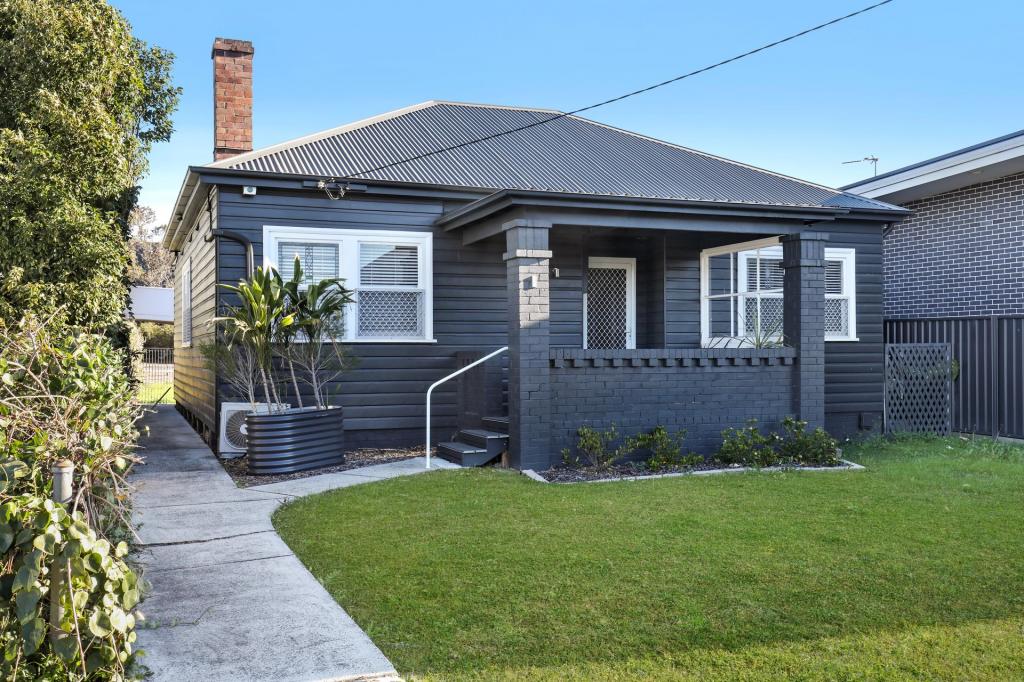 33 Baan Baan St, Dapto, NSW 2530