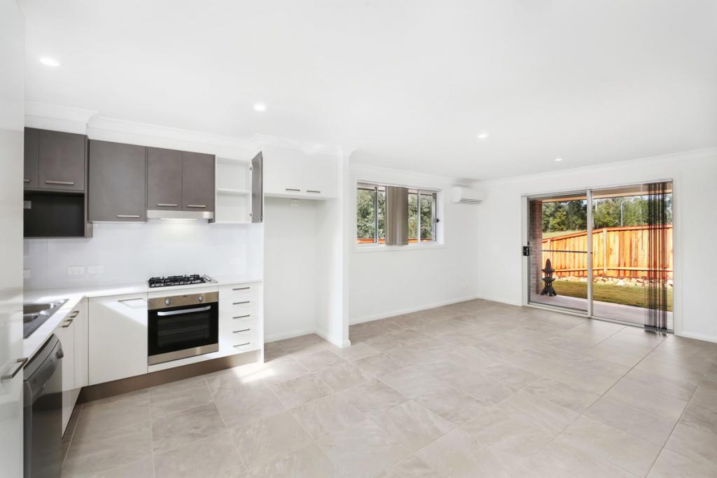 1/1 Academic St, Thrumster, NSW 2444