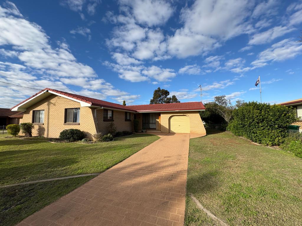 20 White St, Pittsworth, QLD 4356