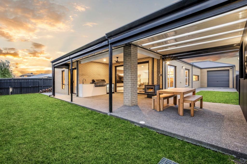 14 Lapis St, Armstrong Creek, VIC 3217