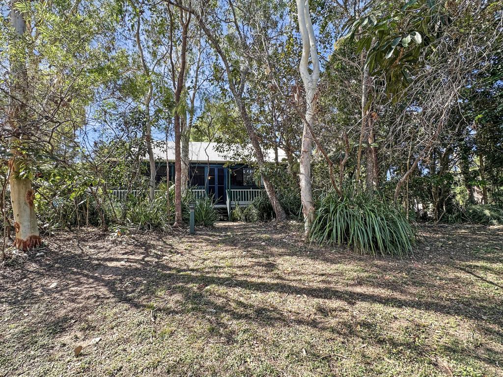9 Bowerman Ct, Nelly Bay, QLD 4819