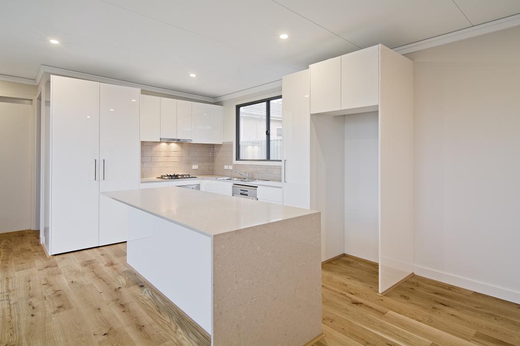 8a Violet Ave, Forestville, NSW 2087