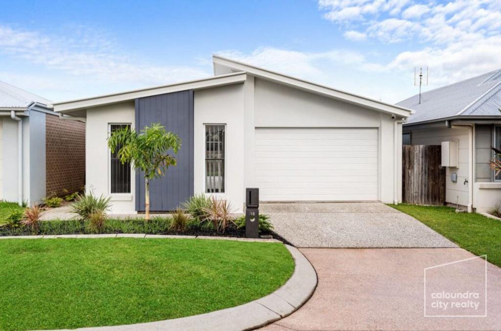 15 Ivory St, Caloundra West, QLD 4551