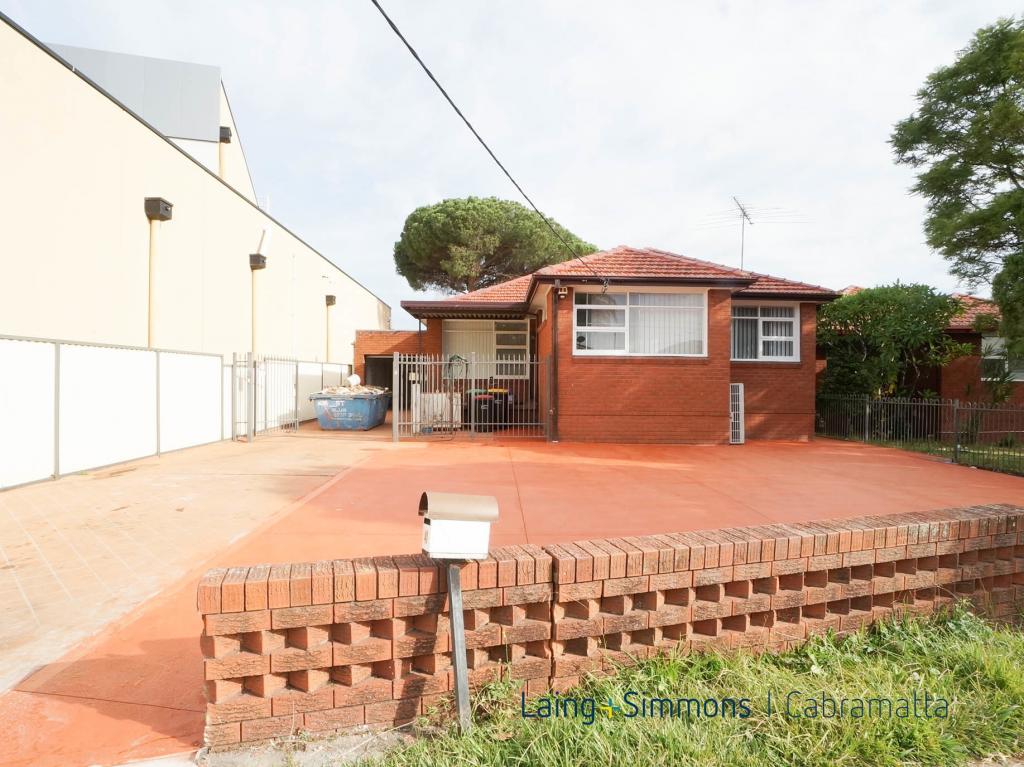 4 Reilly St, Liverpool, NSW 2170