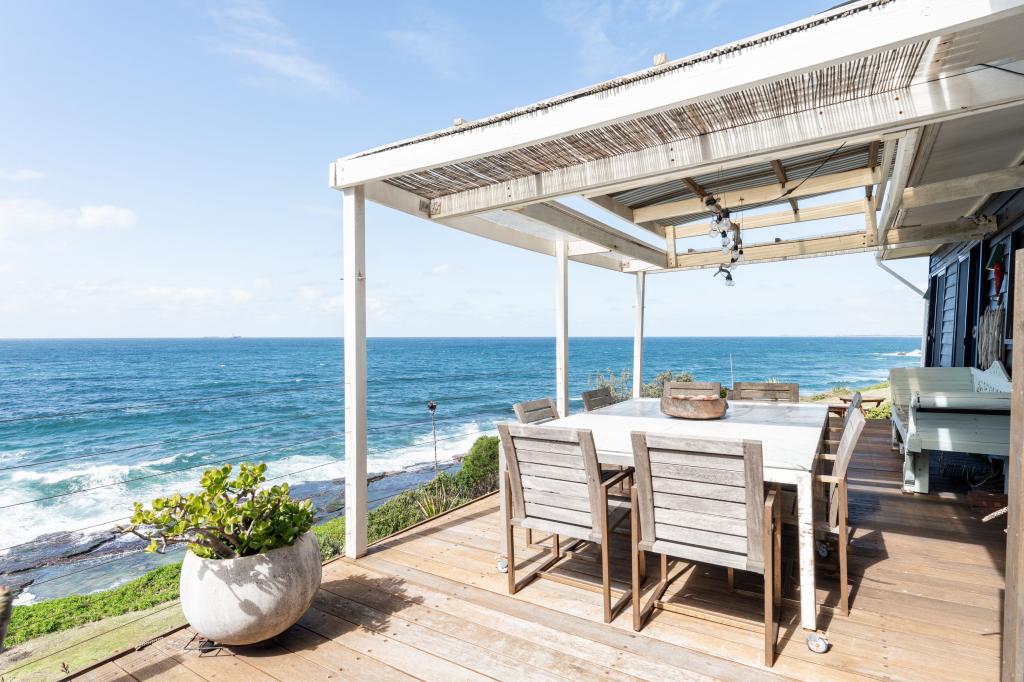 641 Lawrence Hargrave Dr, Coledale, NSW 2515