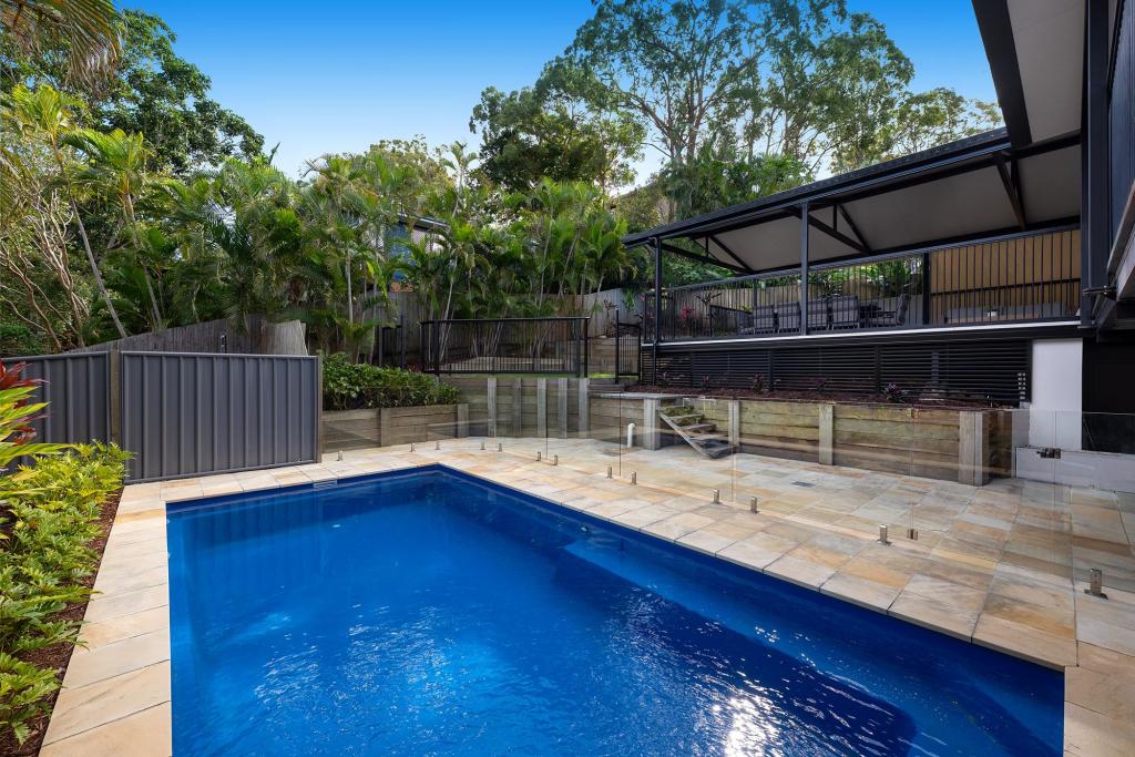 1 Warenda St, Carina Heights, QLD 4152