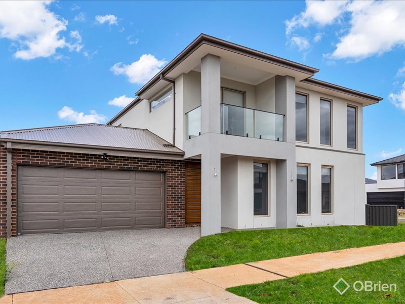 37 Eaglemont Dr, Strathtulloh, VIC 3338